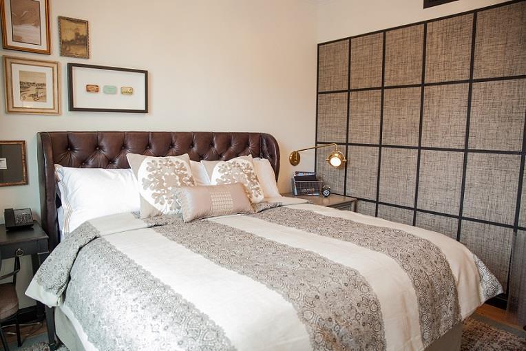 The Charmant Hotel La Crosse Δωμάτιο φωτογραφία